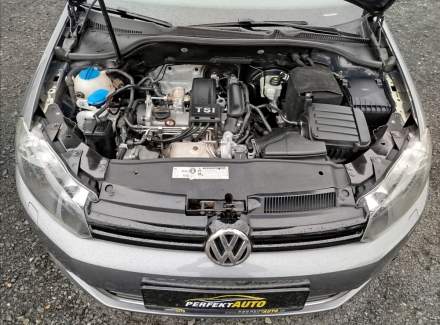 Volkswagen - Golf