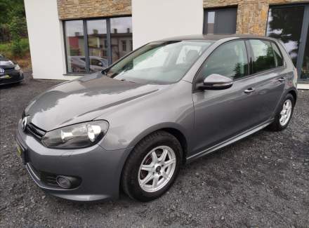 Volkswagen - Golf