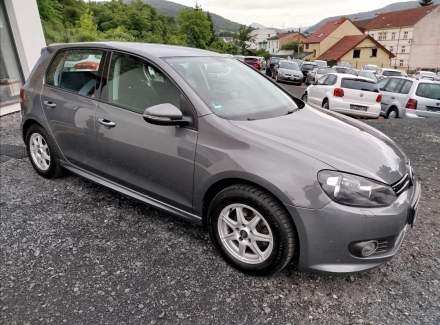 Volkswagen - Golf