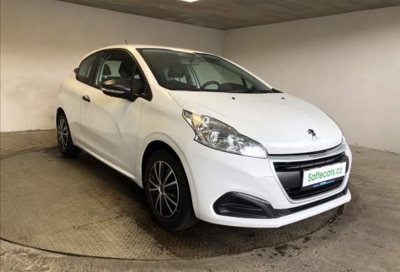 Peugeot - 208