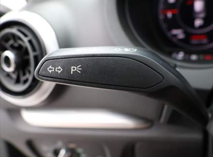 Audi - A3
