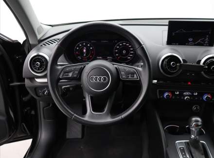 Audi - A3