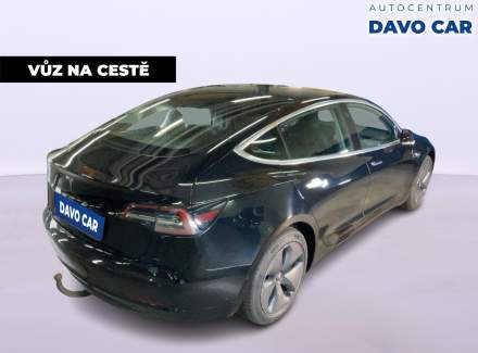 Tesla - Model 3