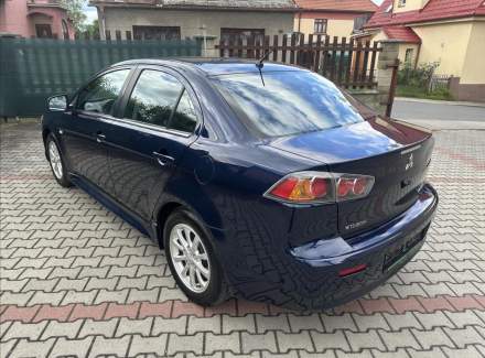 Mitsubishi - Lancer