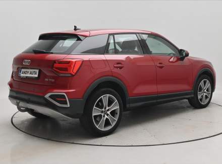 Audi - Q2