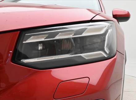 Audi - Q2