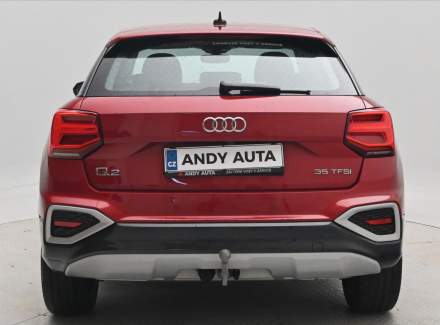 Audi - Q2
