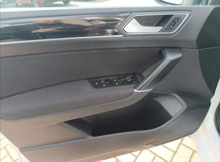 Volkswagen - Touran
