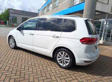 Volkswagen - Touran