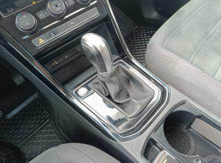 Volkswagen - Touran
