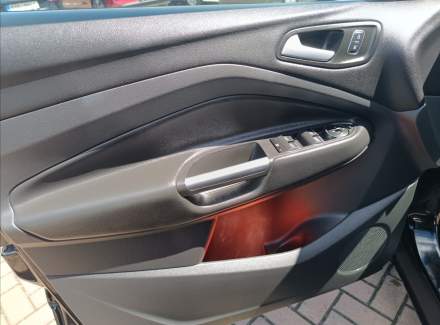 Ford - Kuga