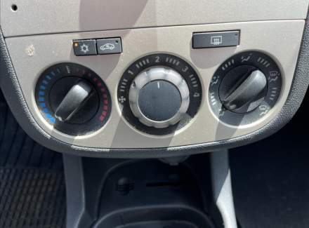 Opel - Corsa
