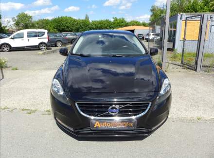 Volvo - V40
