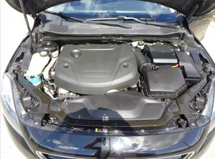 Volvo - V40