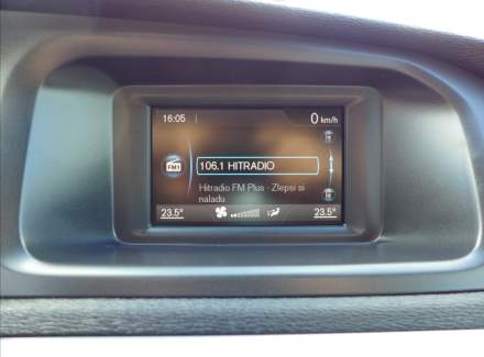 Volvo - V40