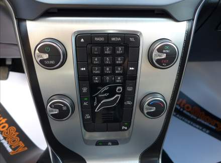 Volvo - V40