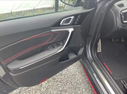 Kia - Pro Cee'd