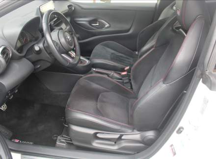 Toyota - Yaris