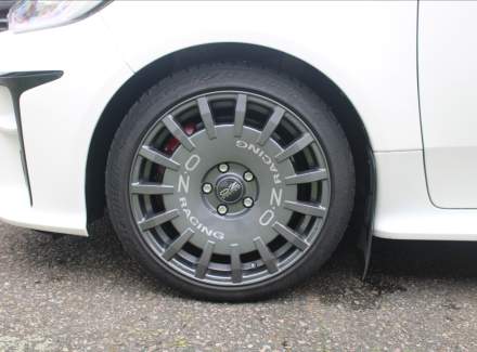 Toyota - Yaris