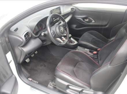 Toyota - Yaris