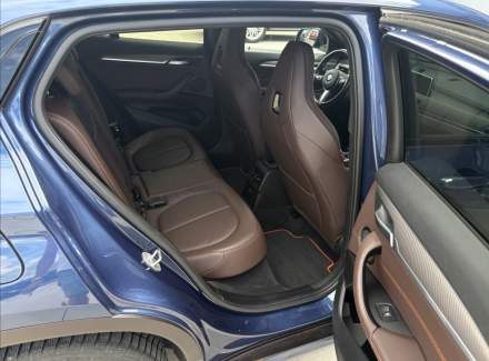 BMW - X2
