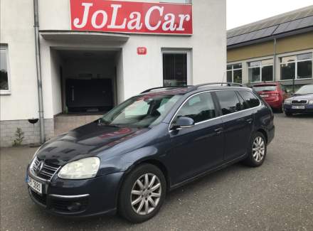 Volkswagen - Golf