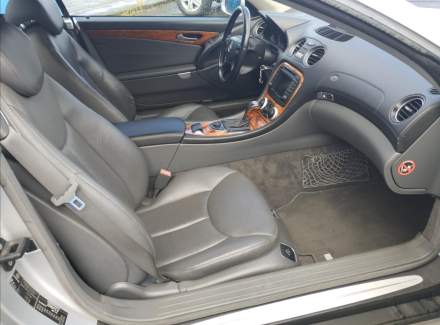 Mercedes-Benz - SL