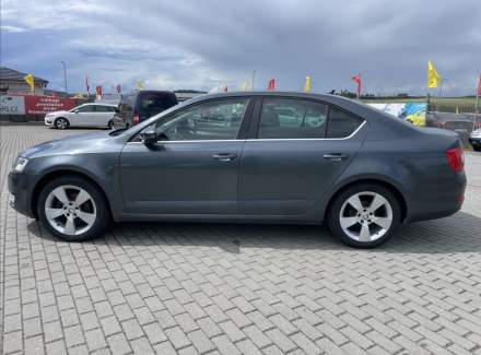 Škoda - Octavia