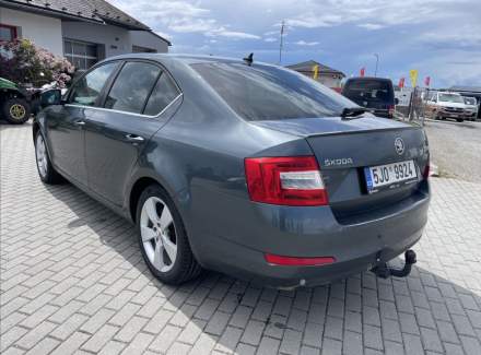 Škoda - Octavia