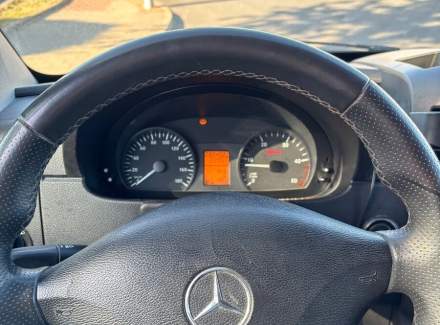 Mercedes-Benz - Sprinter