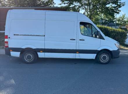 Mercedes-Benz - Sprinter