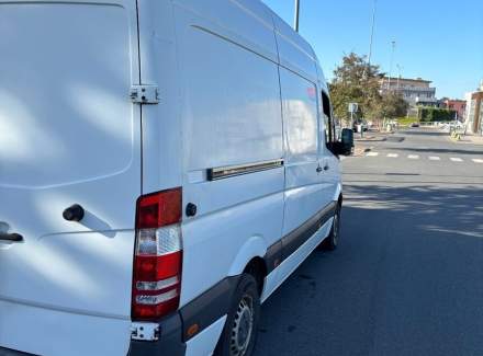 Mercedes-Benz - Sprinter