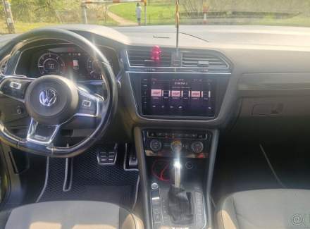 Volkswagen - Tiguan
