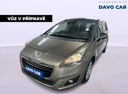 Peugeot - 5008