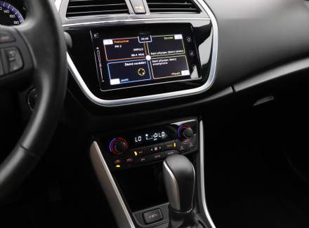 Suzuki - SX4
