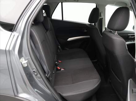 Suzuki - SX4