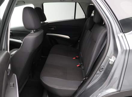 Suzuki - SX4