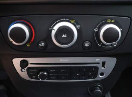 Renault - Fluence