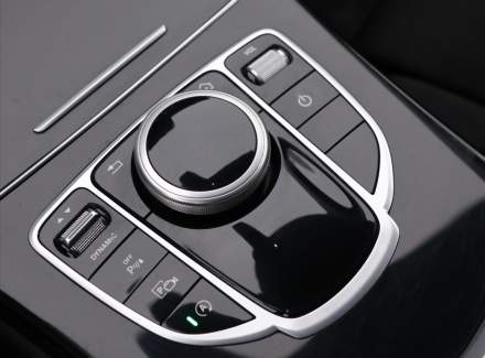 Mercedes-Benz - C-class