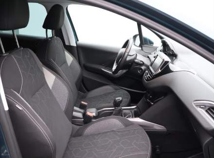 Peugeot - 2008