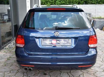 Volkswagen - Golf