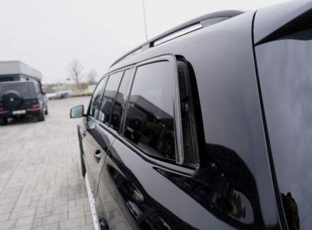 Mercedes-Benz - GLS
