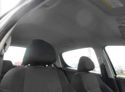 Peugeot - 207