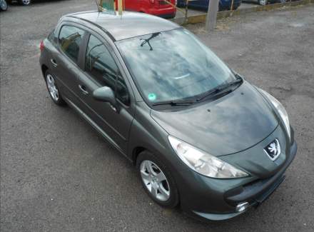 Peugeot - 207