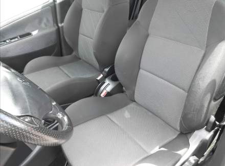 Peugeot - 207