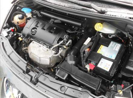 Peugeot - 207