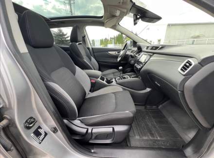 Nissan - Qashqai