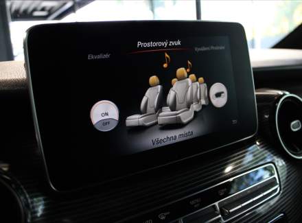 Mercedes-Benz - V-class