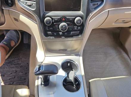 Jeep - Grand Cherokee