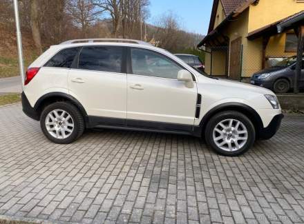 Opel - Antara